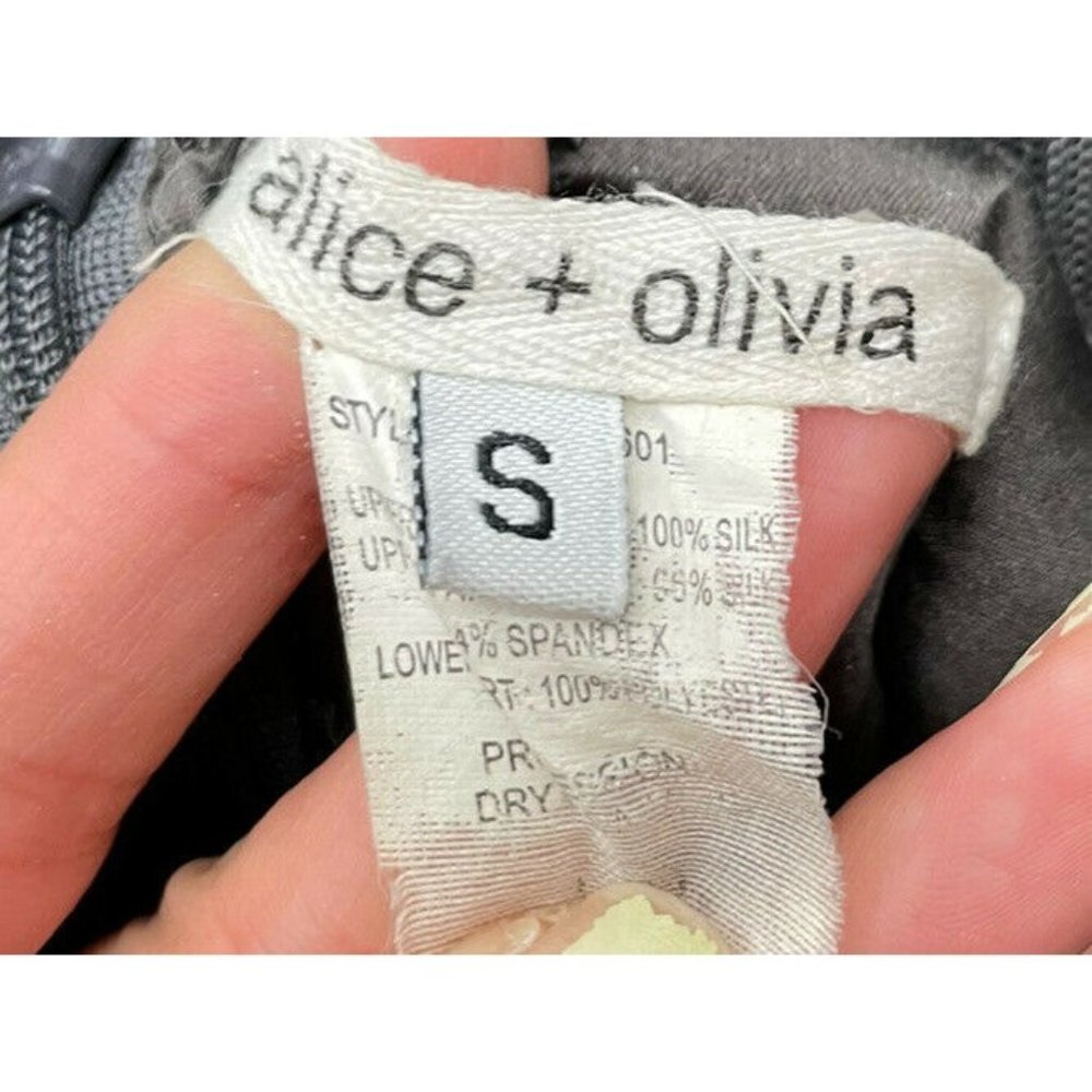 Alice + Olivia Sequin Solid Gray Ruffle Sleeveles… - image 6
